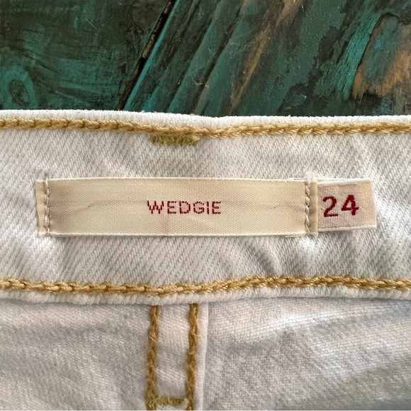 Levi’s Wedgie Icon Fit Denim 22861-0074 Size 24 - Picture 11 of 16